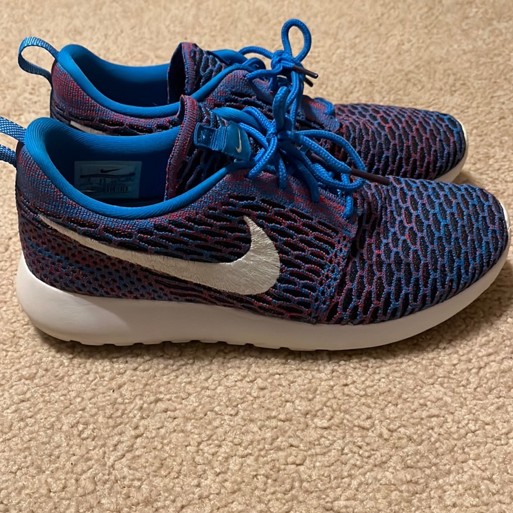 Women’s Roshe Run